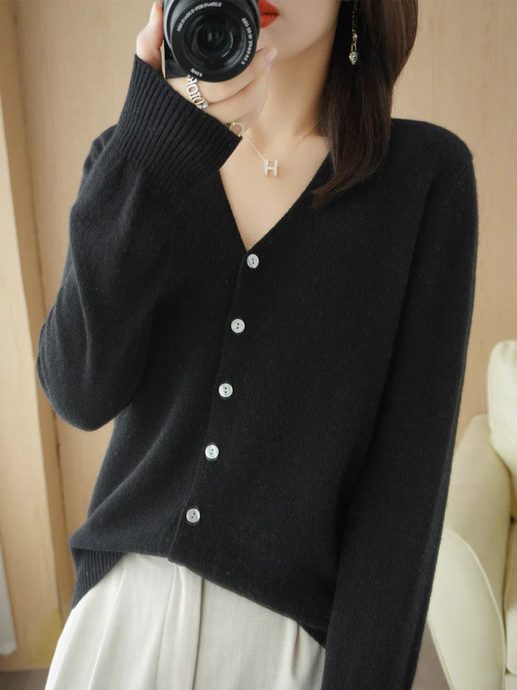 Rebecca | Cardigan lungo in maglia con scollo a V - immagine 4