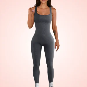 Beatrice | Tuta elegante con schienale a V