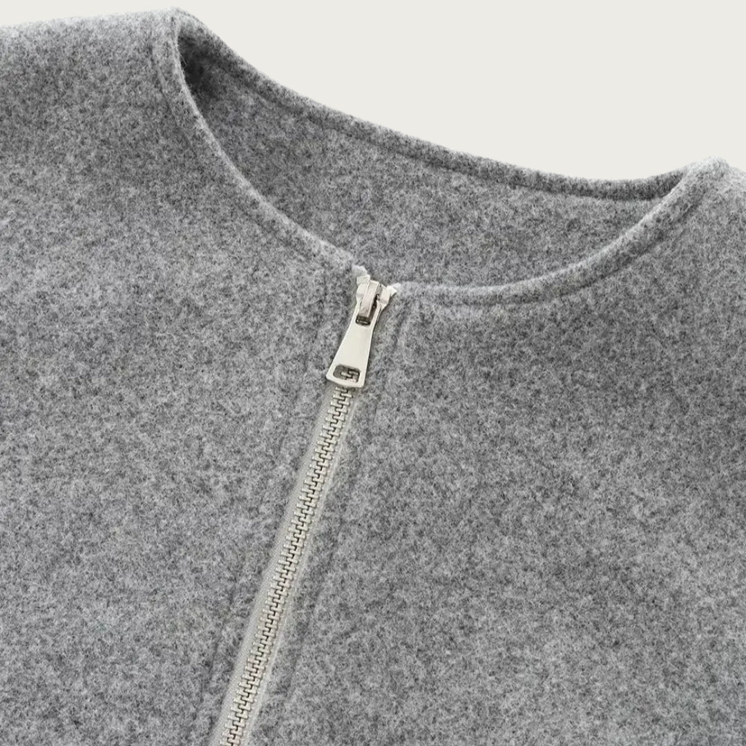 Delfina | Giacca corta con maniche a palloncino - immagine 9