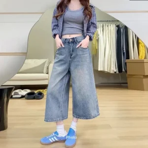 Sabrina | Jeans larghi vintage e alla moda